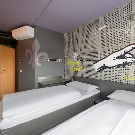 Felix 2* 다름슈타트