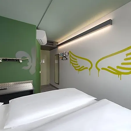 Felix Otel